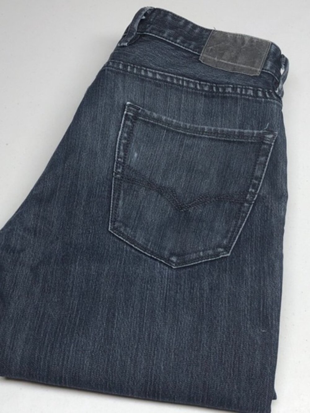 MENS GUESS SLIM STRAIGHT JEANS 32x32 ⭐️